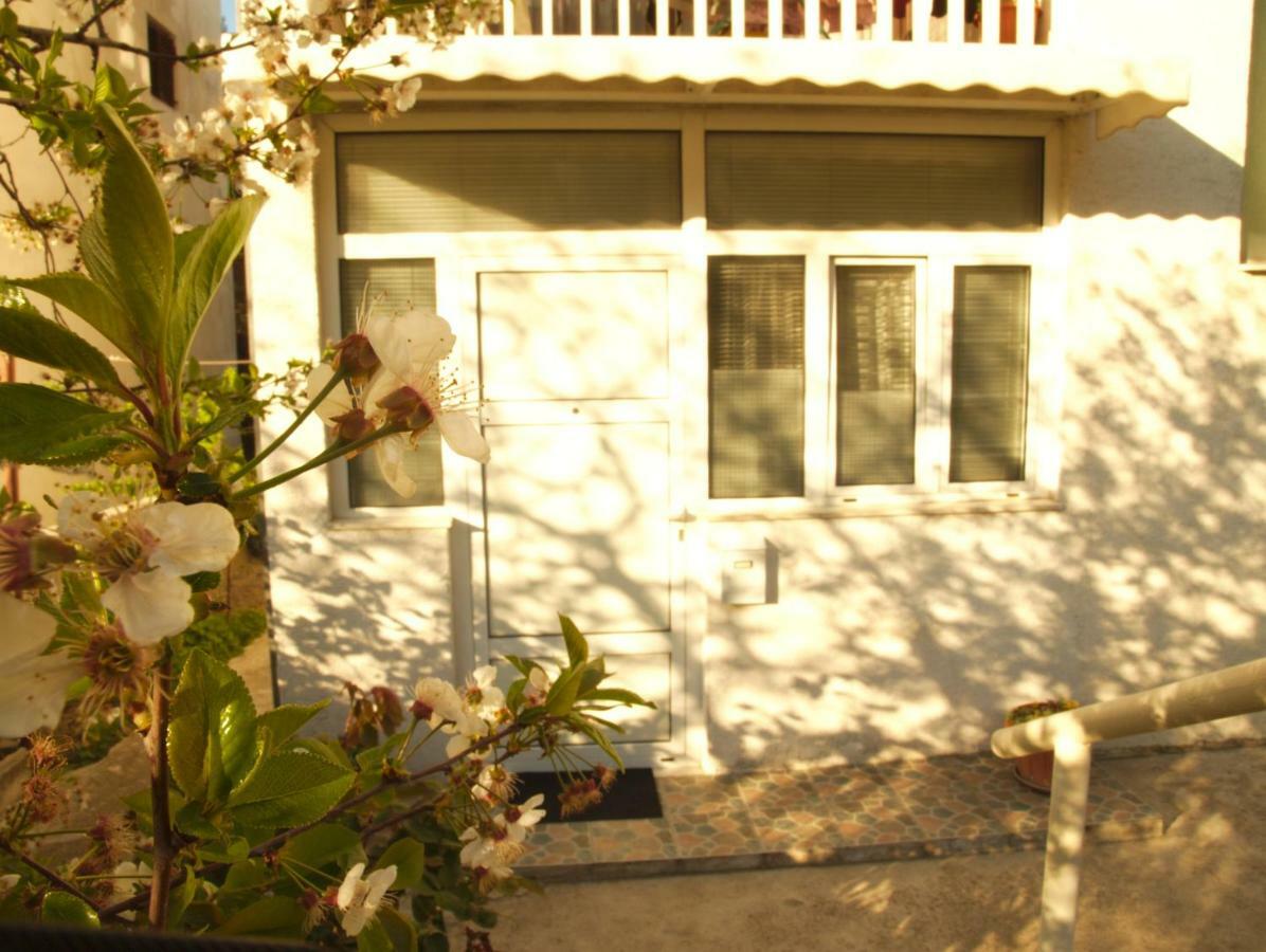 Apartment Fjaka Split Extérieur photo